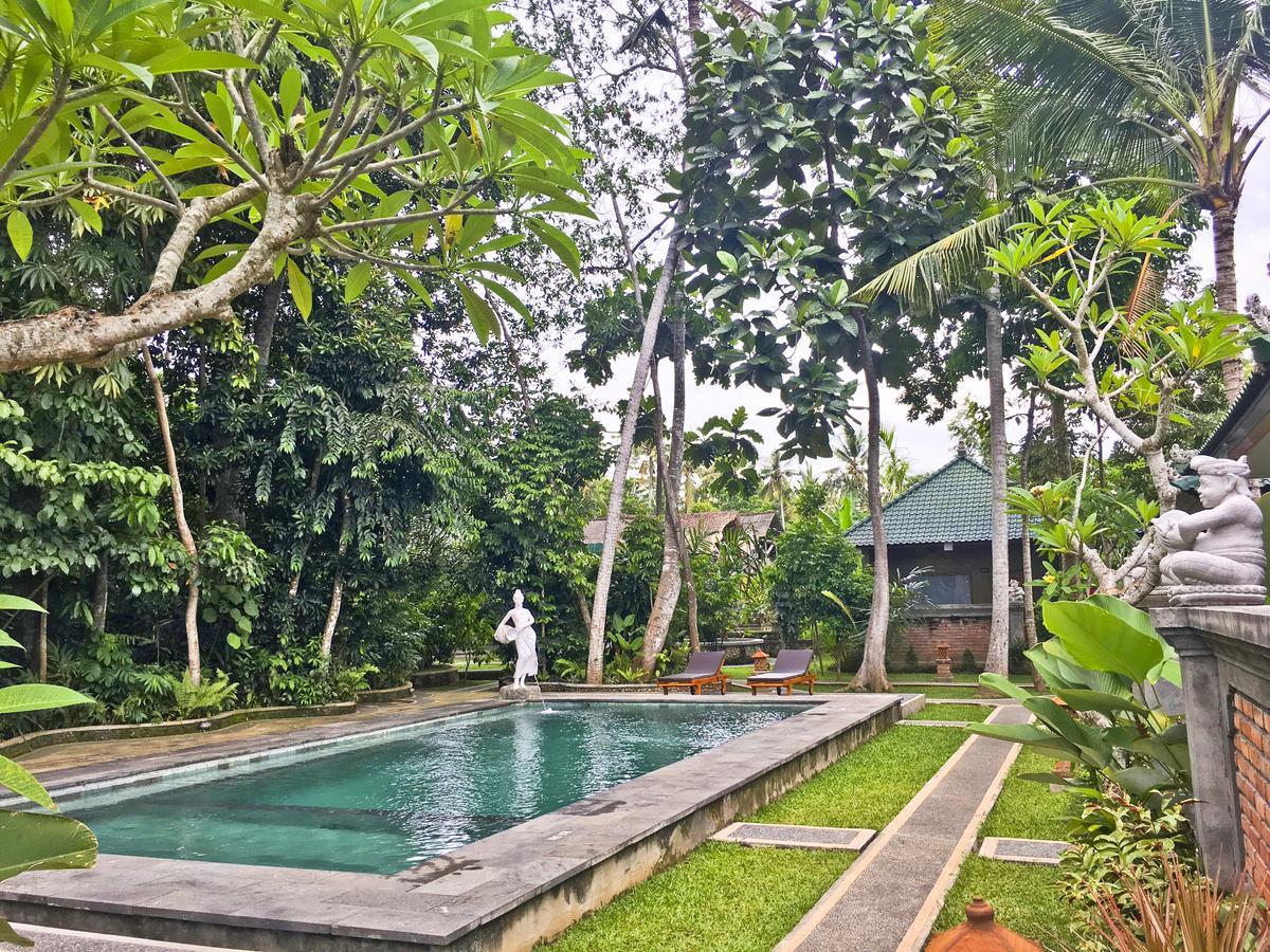 Wana Ukir Ubud Exterior photo