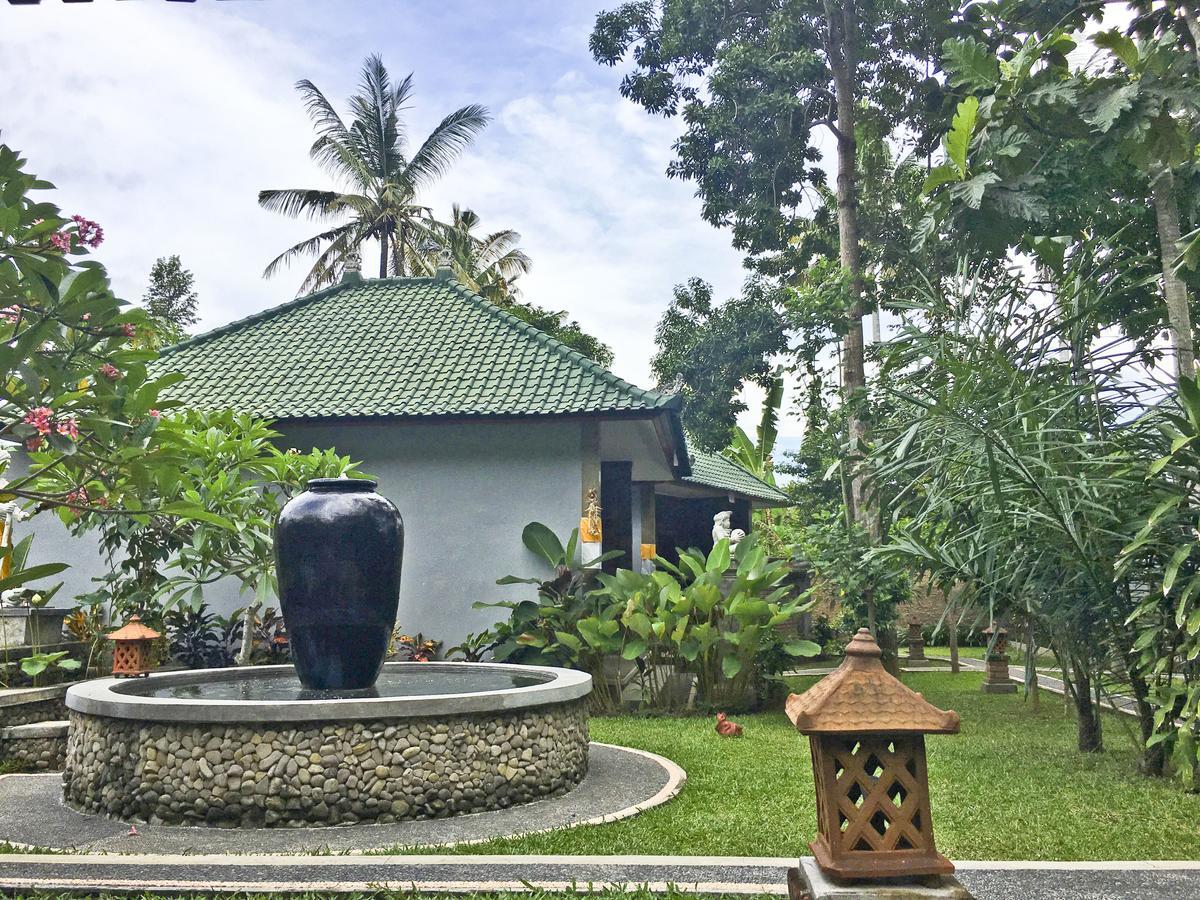 Wana Ukir Ubud Exterior photo