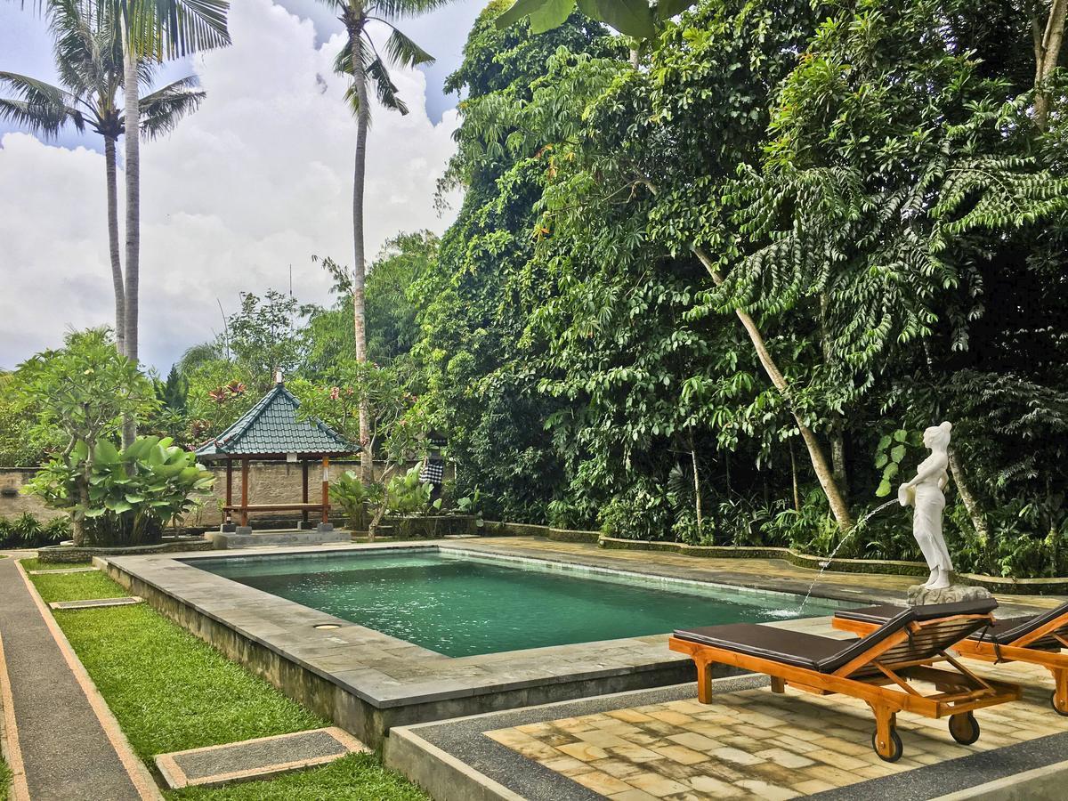 Wana Ukir Ubud Exterior photo